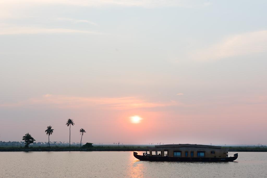 Xandari Riverscapes Alappuzha Dış mekan fotoğraf